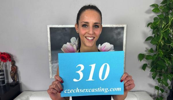 Czech Sex Casting – Betzz Czech exhibitionist wants to show her sexy body – E310
