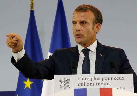 Emmanuel Macron au Musée de l'homme, place du Trocadéro, à Paris, où il a annoncé les détails du plan pauvreté du gouvernement, jeudi 13 septembre.