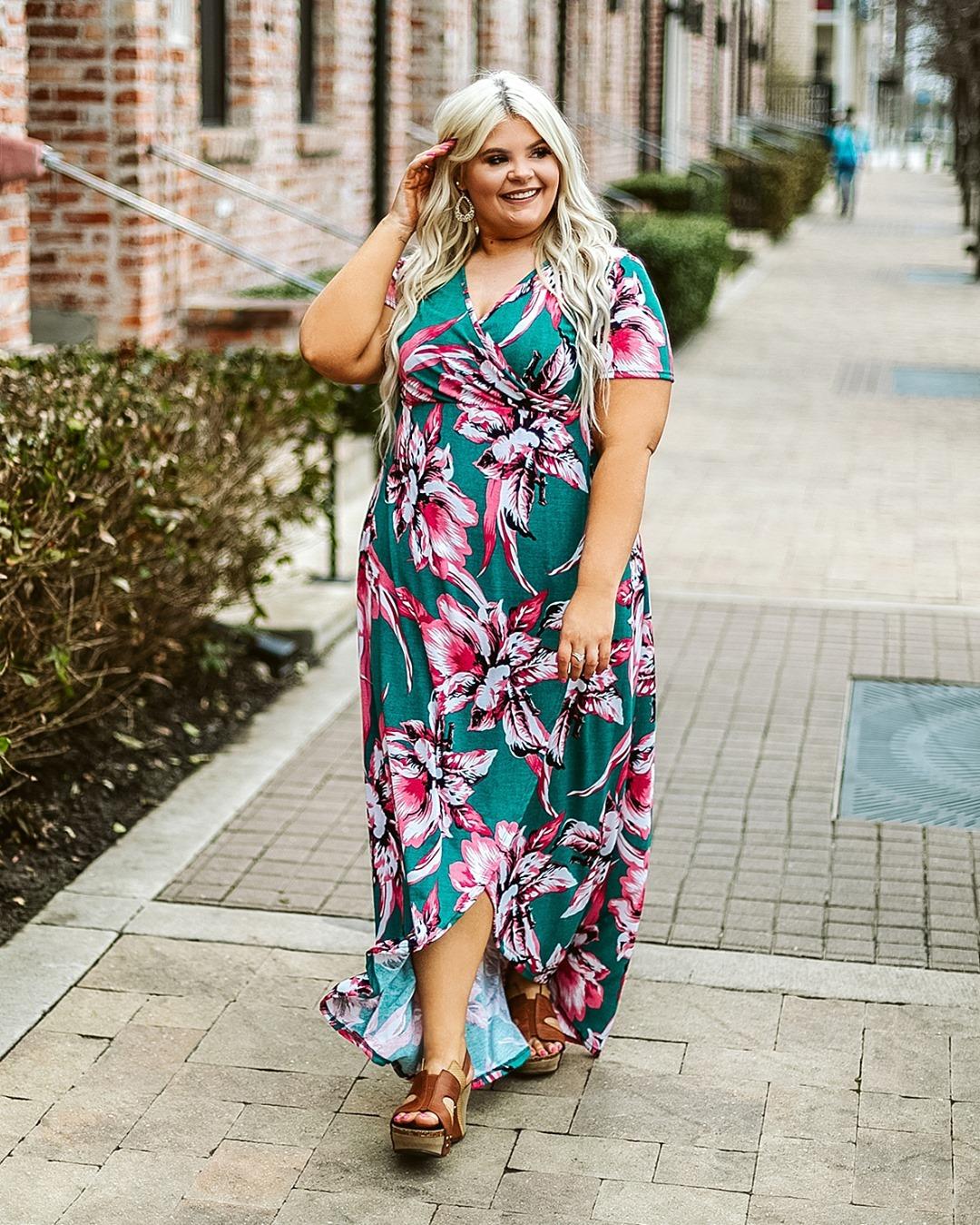 Buy Glitzy Girlz Boutique's Stylish Plus-Size Maxi - JustPaste.it