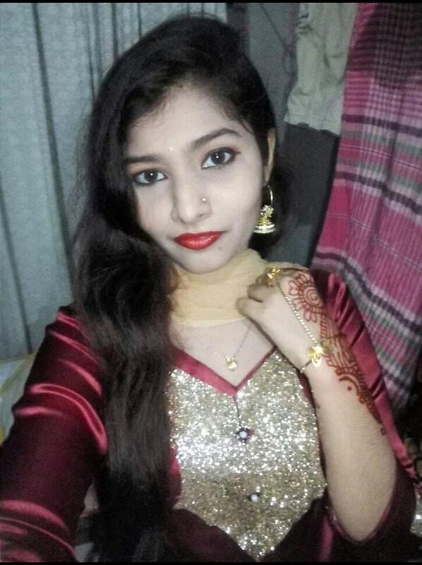 Desi Cute Beautiful Girl Big Boobs Showing Teasing Selfie Pics Set Desi Pics Hd Sd