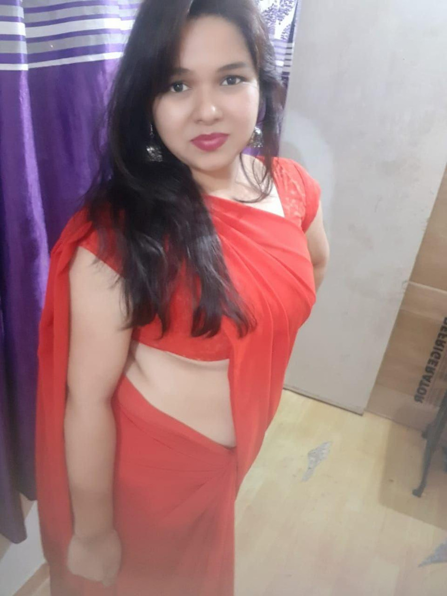 Desi Horny Aunty Having Fun With Her Husband & Full Naked [ 110 Pics ] -  Desi old re-post videos / pics - Exclusive desi original videos photos with  out watermark first uploaded on mmsbee.com