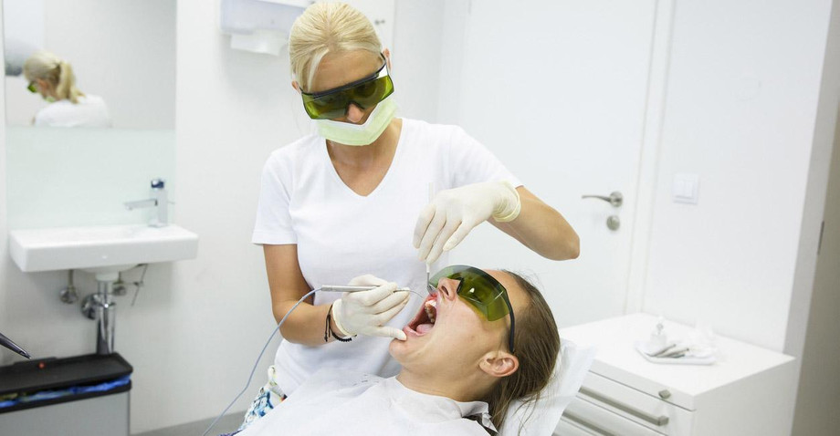 laserdentistrynearme.jpg