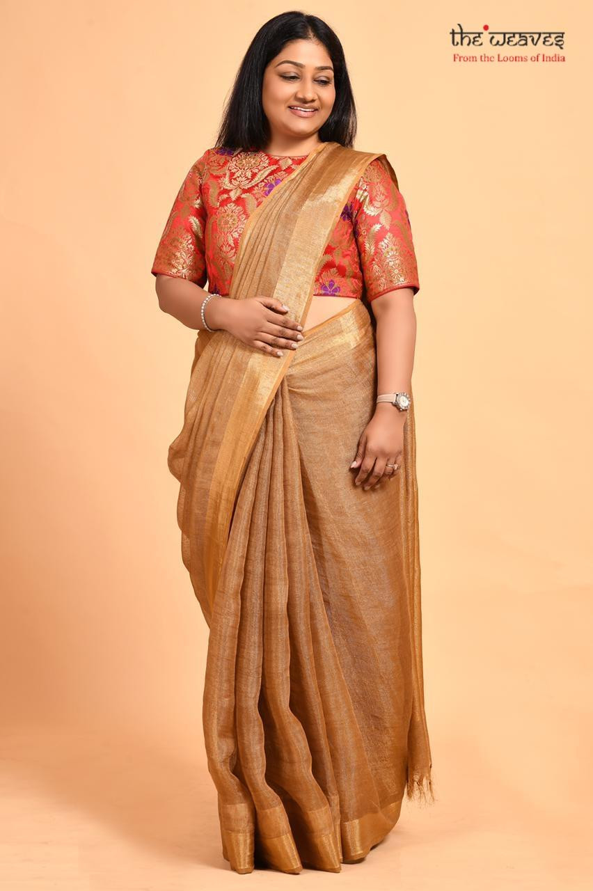 goldmetallicsaree.jpg