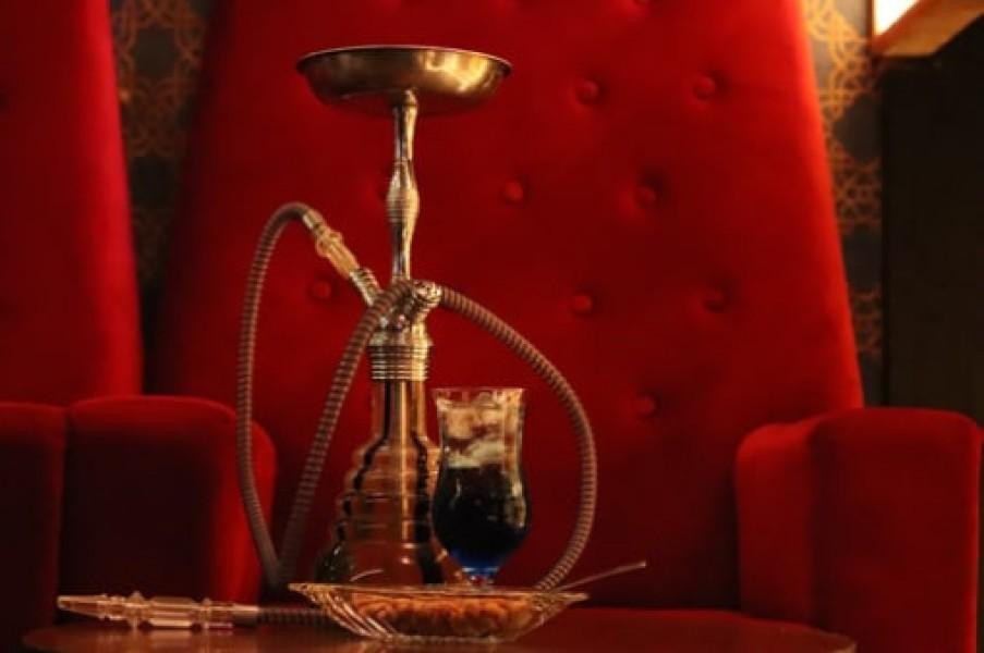 exploringthecultureofhookahandbongshopsfromlocalfindstoonlinehighs1691580142.jpg