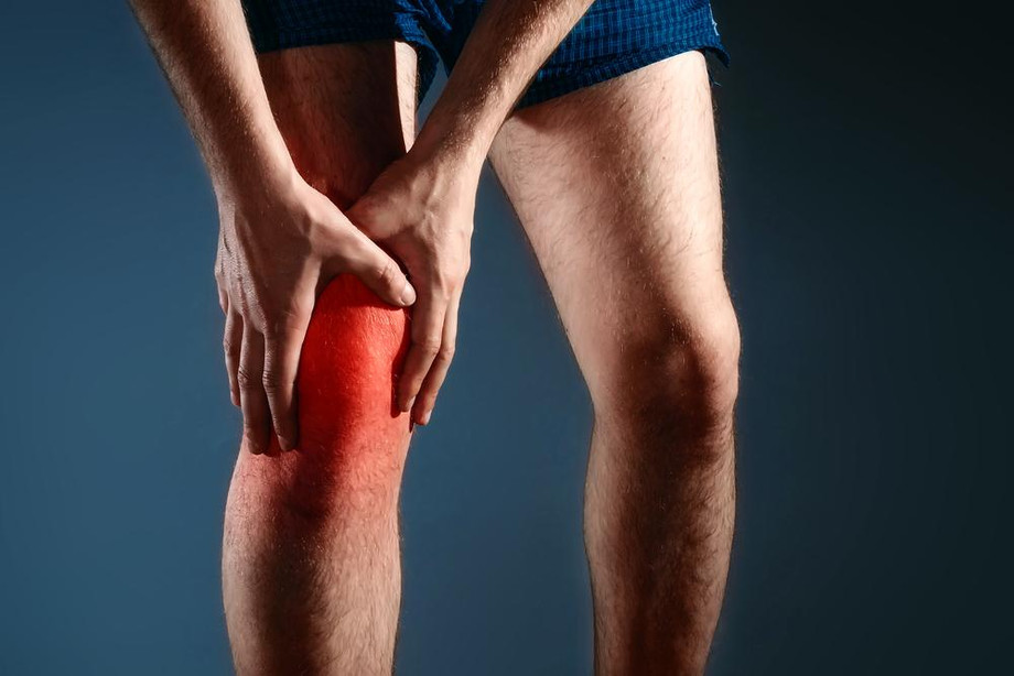 kneepainshutterstock_645215008.jpg