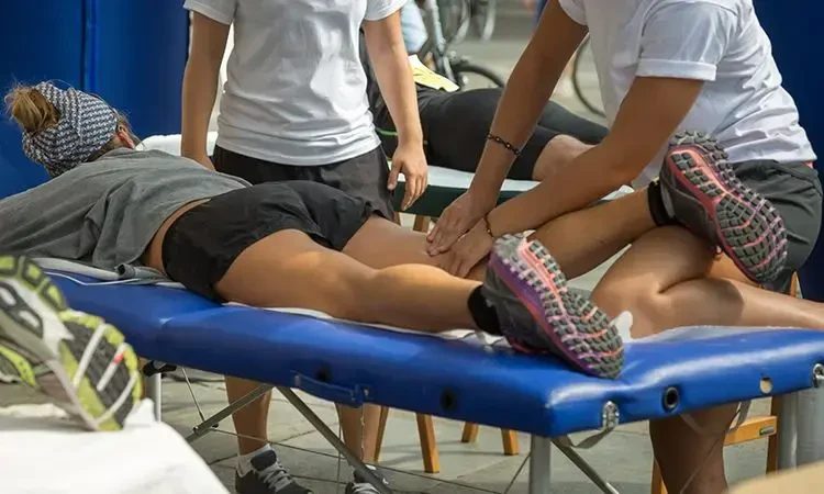 sportsmassagebrunswickspecialist.webp