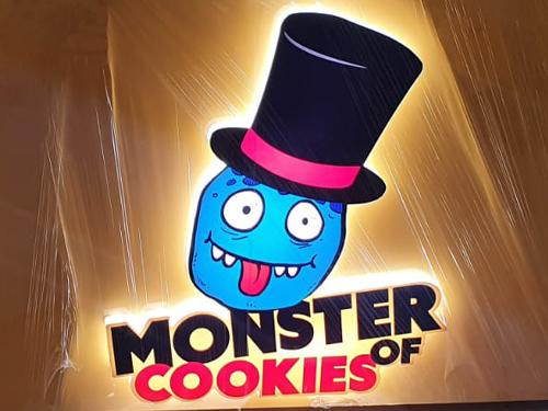 monstercookies_3dlogolightpasslogo.jpg