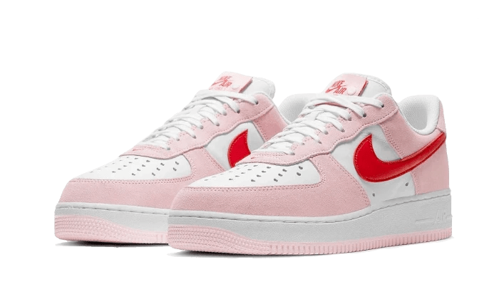 nikeairforce1valentinesdaylovelettergraalspotter2_720x_9619859cd94441d7869e99649391eefc.png