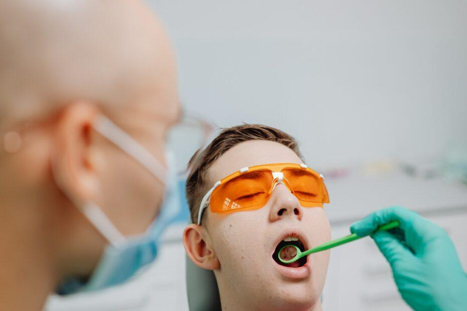 pediatricdentistdentalcheckups930x620.jpg