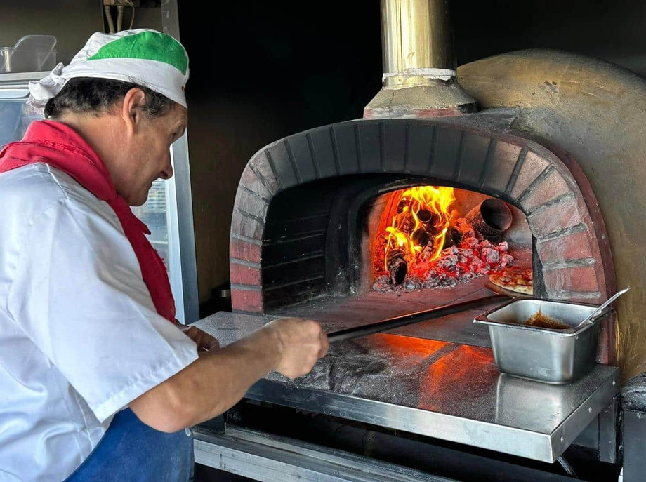 woodfirepizza.jpeg