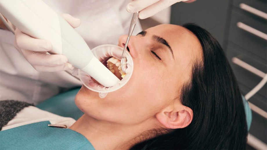 dentist1296x728header.jpg