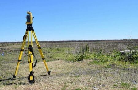 landsurveying450x2921.jpg